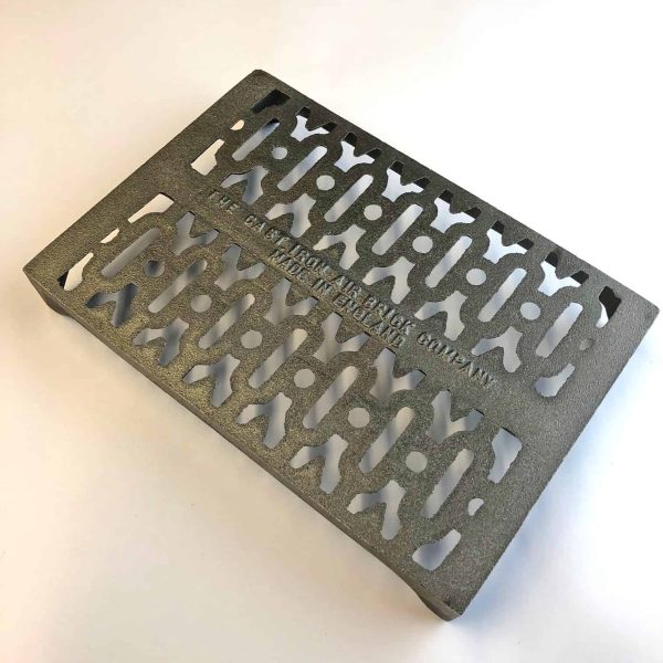 Y6 Cast iron air brick 9x6 inch - Victirian Y Pattern bare metal